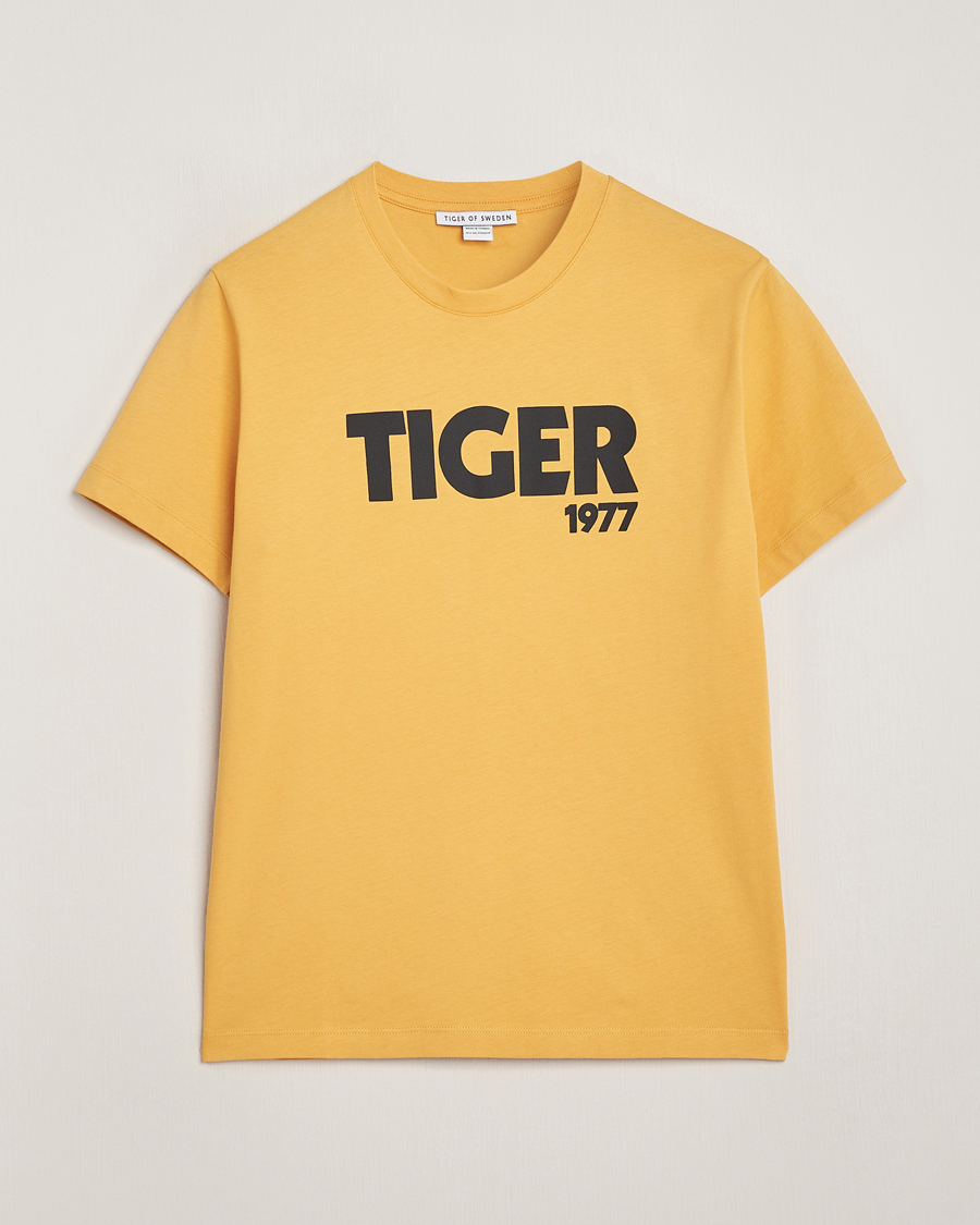 Herr | T-Shirts | Tiger of Sweden | Dillan Crew Neck T-Shirt Yellow