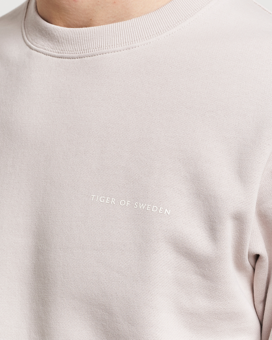 Herr | Tröjor | Tiger of Sweden | Emerson Crew Neck Sweatshirt Grey Sand