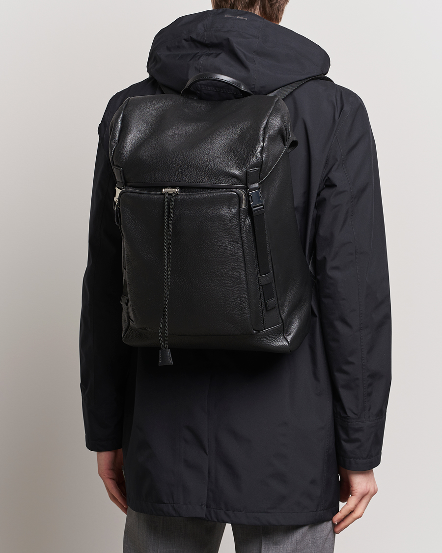 Herr | Business & Beyond | Tiger of Sweden | Baha Grained Leather Backpack Black