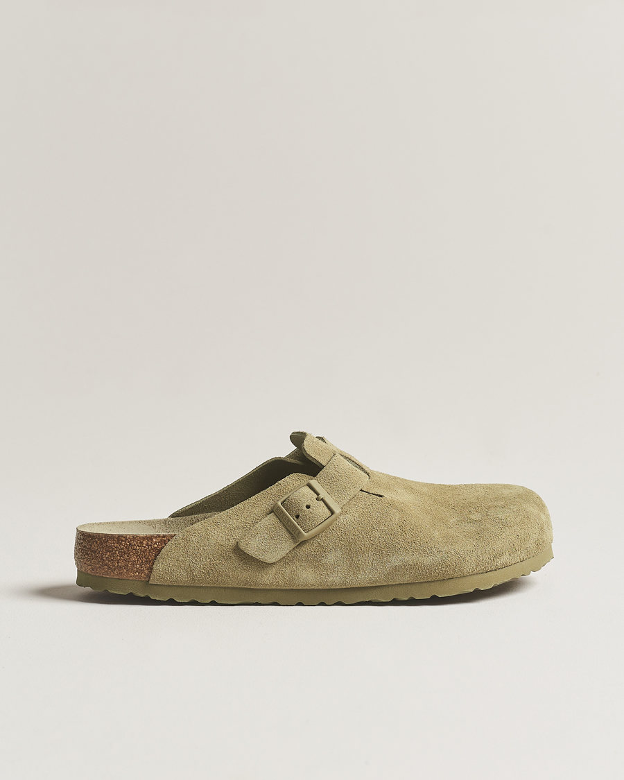 Herr | BIRKENSTOCK Boston Soft Footbed Faded Khaki Suede | BIRKENSTOCK | Boston Soft Footbed Faded Khaki Suede
