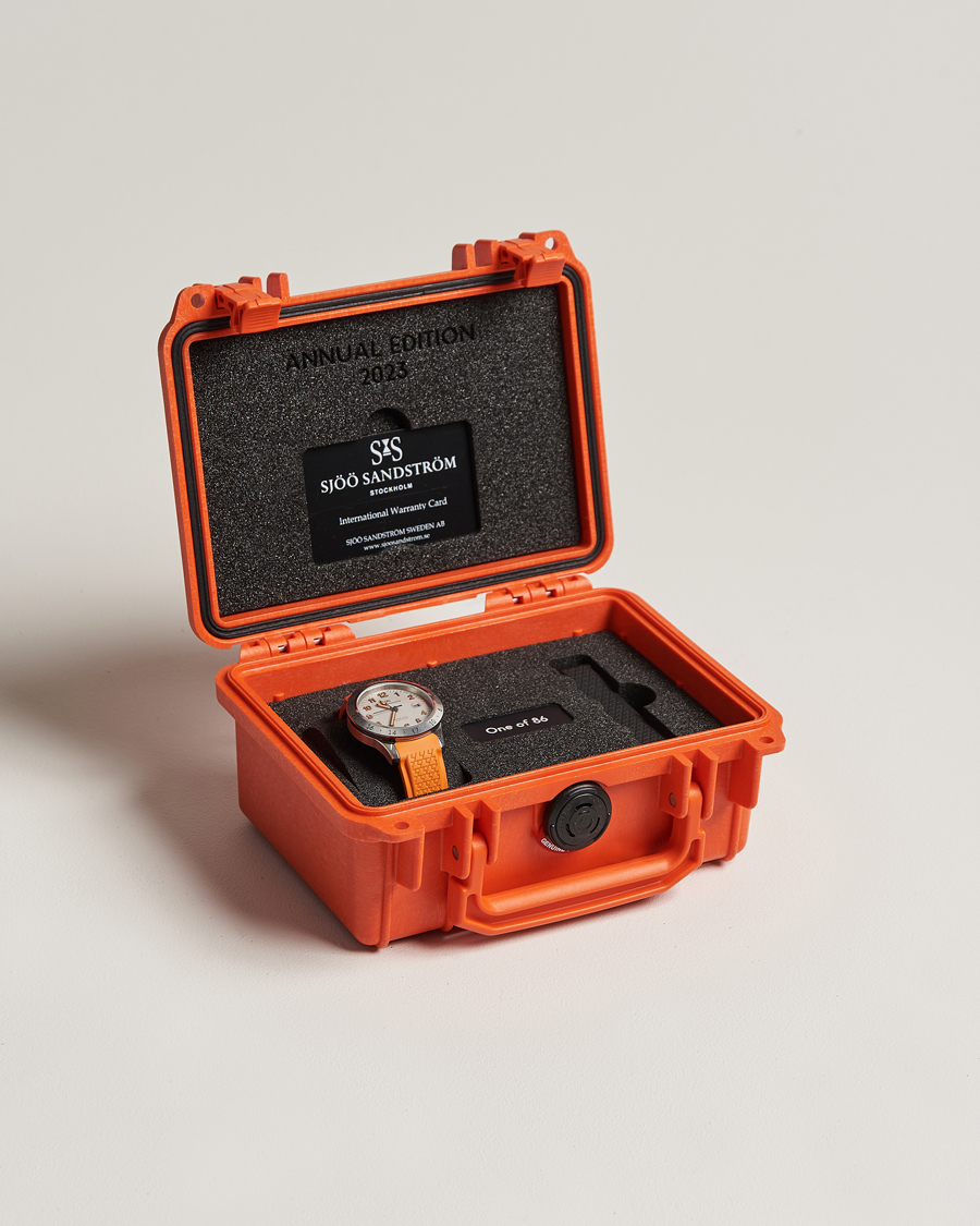 Herr | Sjöö Sandström Royal Steel Worldtimer 41mm Annual Edition Orange | Sjöö Sandström | Royal Steel Worldtimer 41mm Annual Edition Orange