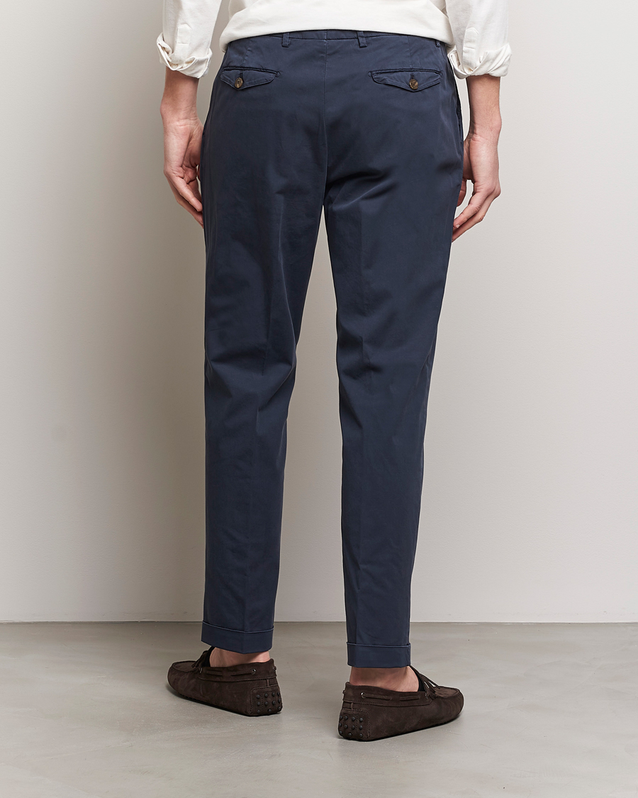 Herr | Byxor | Briglia 1949 | Easy Fit Pleated Cotton Stretch Chino Navy
