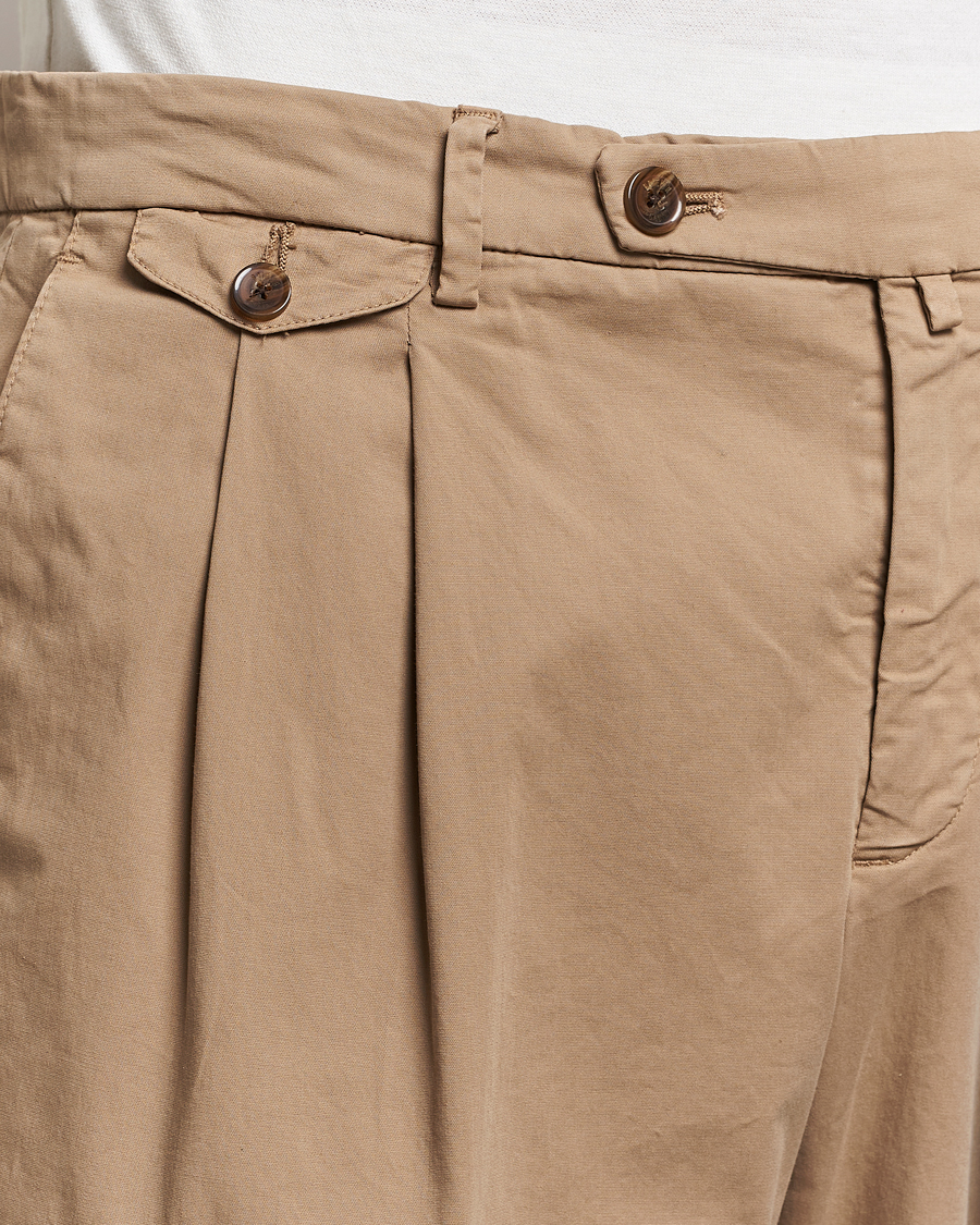 Herr | Byxor | Briglia 1949 | Easy Fit Pleated Cotton Stretch Chino Taupe