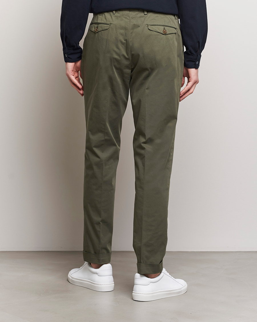 Herr | Byxor | Briglia 1949 | Easy Fit Pleated Cotton Stretch Chino Olive