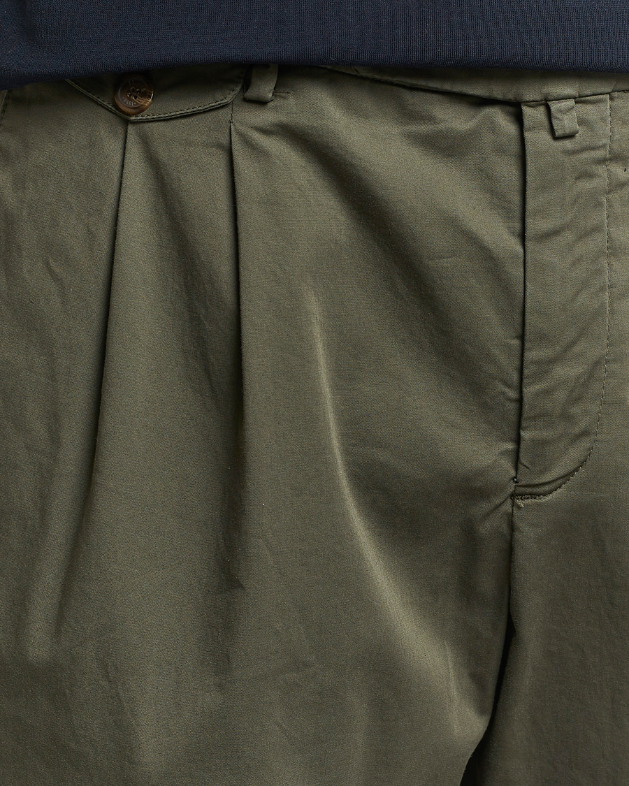 Herr | Byxor | Briglia 1949 | Easy Fit Pleated Cotton Stretch Chino Olive