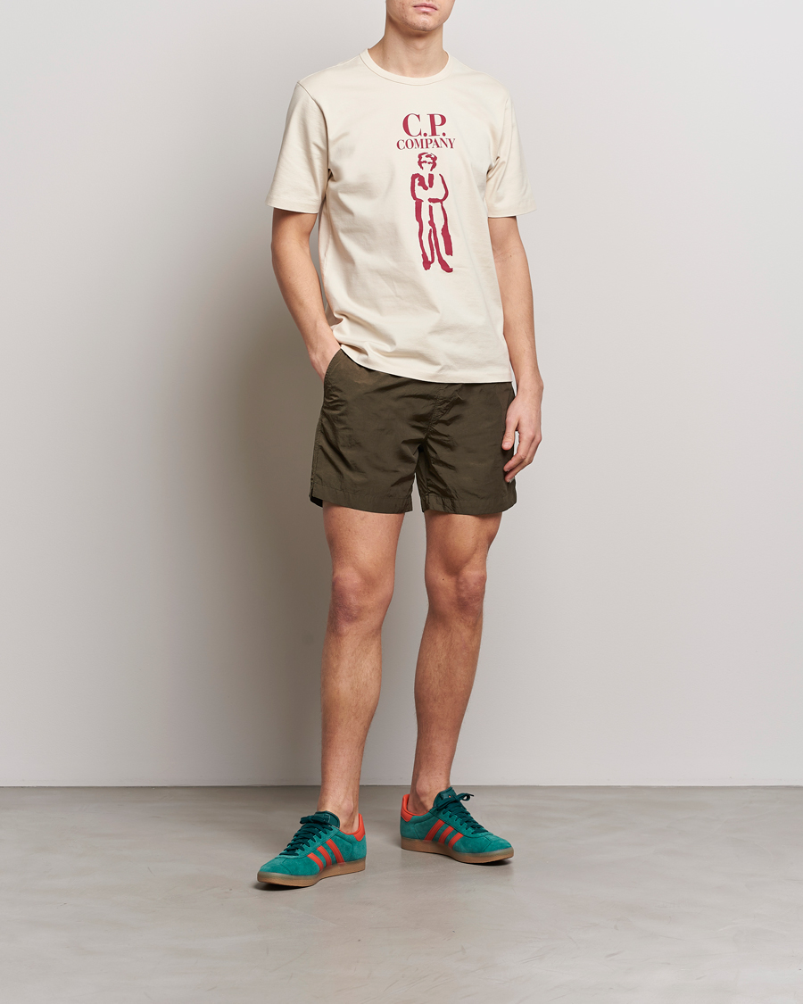 Herr | Badbyxor | C.P. Company | Eco Chrome-R Swimshorts Dark Olive