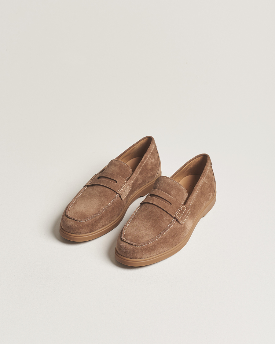 Herr | Avdelningar | Loake 1880 | Lucca Suede Penny Loafer Flint