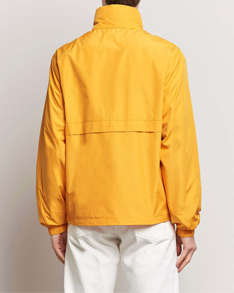 Herr | Jackor | GANT | Light Nylon Windcheater Medal Yellow