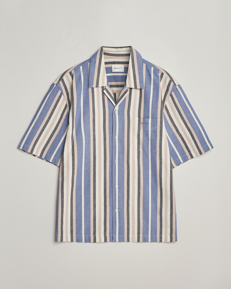 Herr | Skjortor | GANT | Relaxed Fit Wide Stripe Short Sleeve Shirt Rich Blue