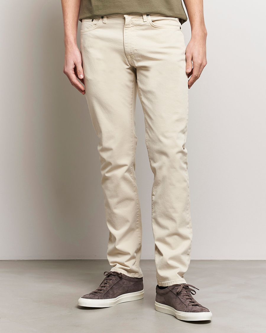 Herr | Byxor | GANT | Hayes Desert Jeans Silky Beige