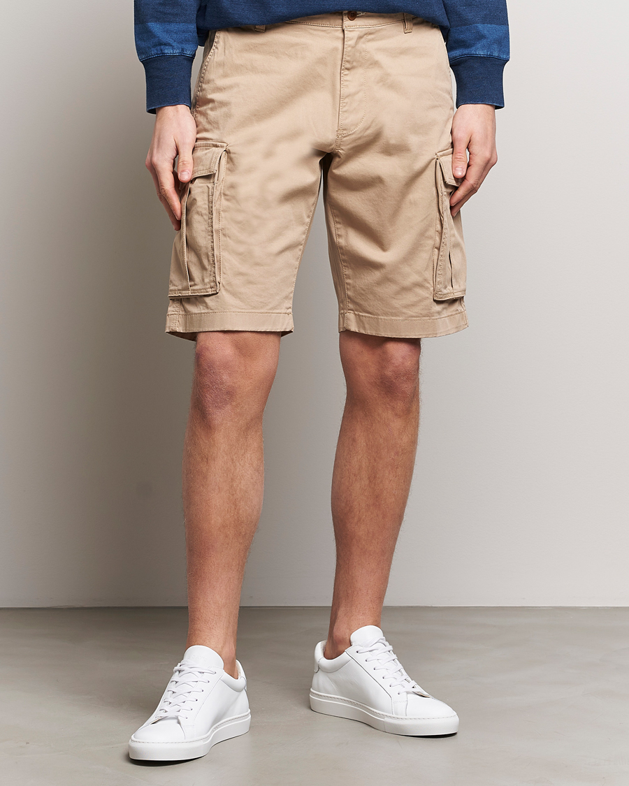 Herr | Preppy Authentic | GANT | Relaxed Twill Cargo Shorts Dark Khaki