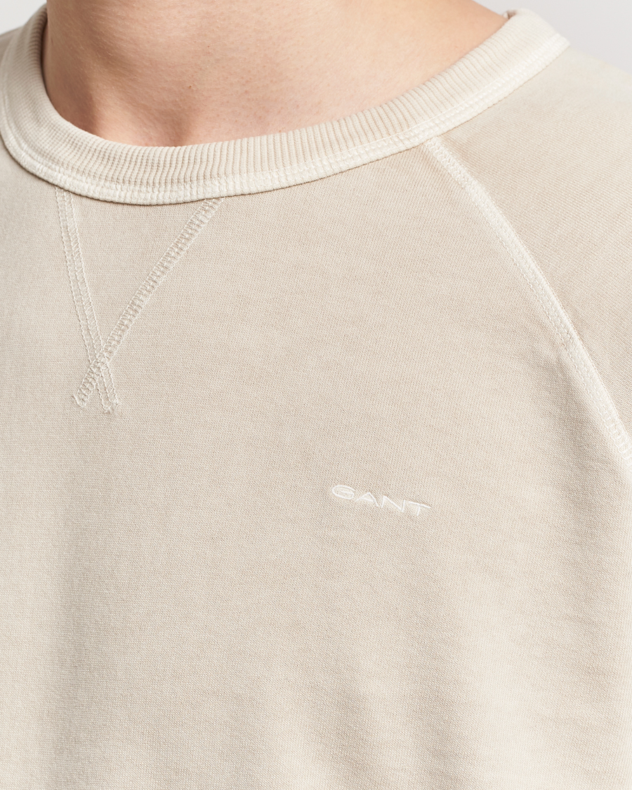 Herr | Tröjor | GANT | Sunbleached Crew Neck Sweatshirt Silky Beige