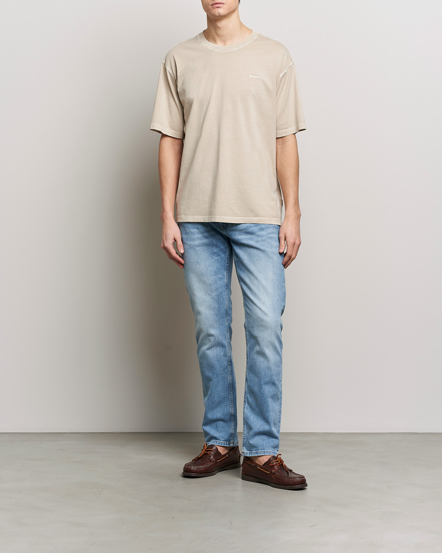 Herr | T-Shirts | GANT | Sunbleached T-Shirt Silky Beige