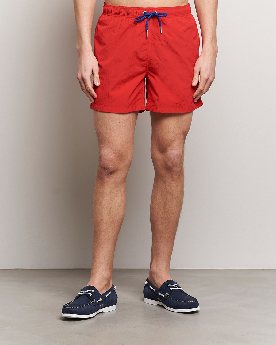 Herr | Badbyxor | Gant | Basic Swimshorts Bright Red