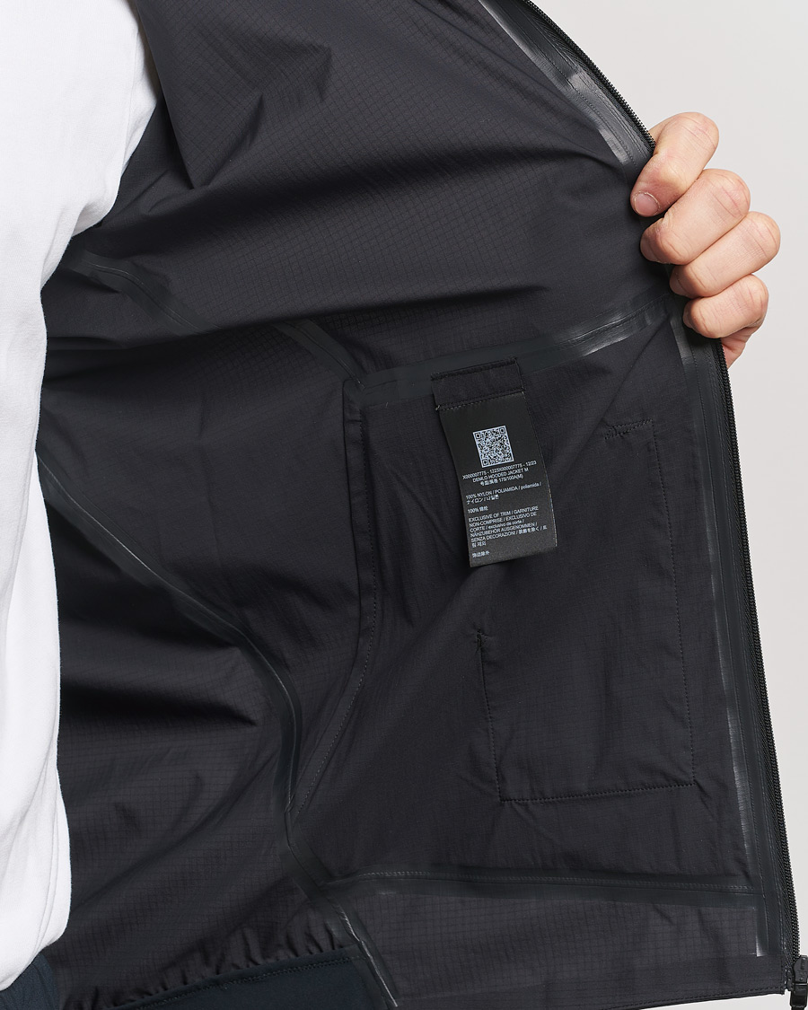 Herr | Jackor | Arc'teryx Veilance | Demlo Hooded Jacket Black