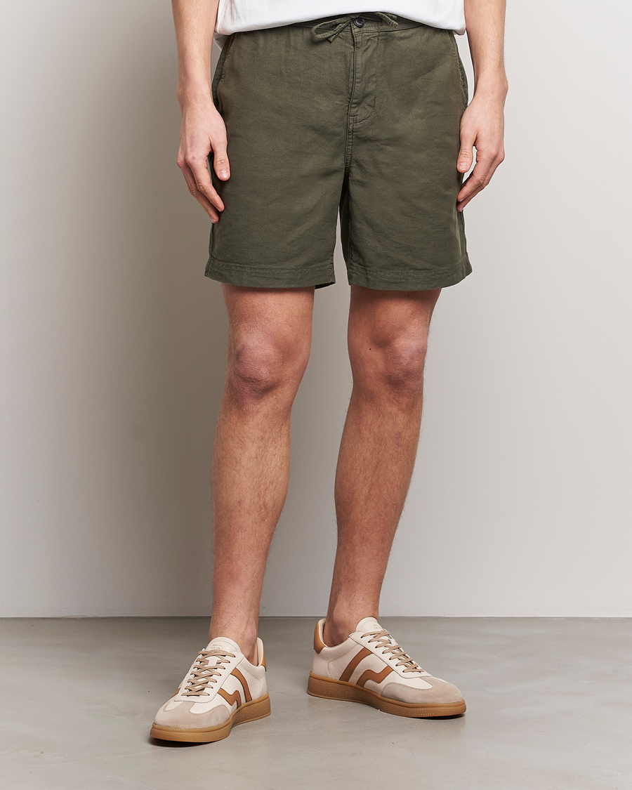 Herre | Avdelinger | Morris | Fenix Linen Shorts Olive