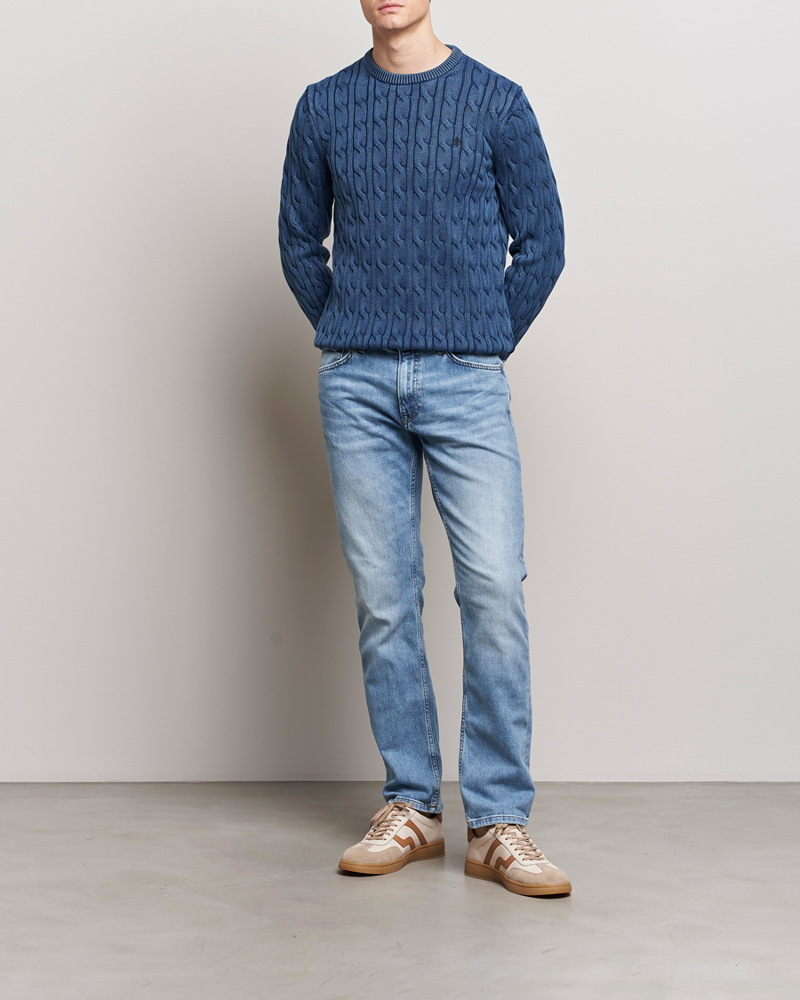Herr | Tröjor | Morris | Ethan Cotton Cable Crew Neck Blue