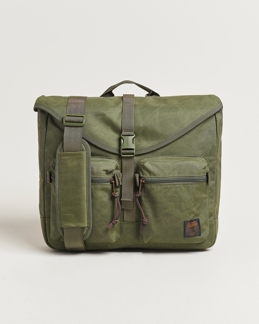 Herr |  | Filson | Surveyor Messenger Bag Service Green