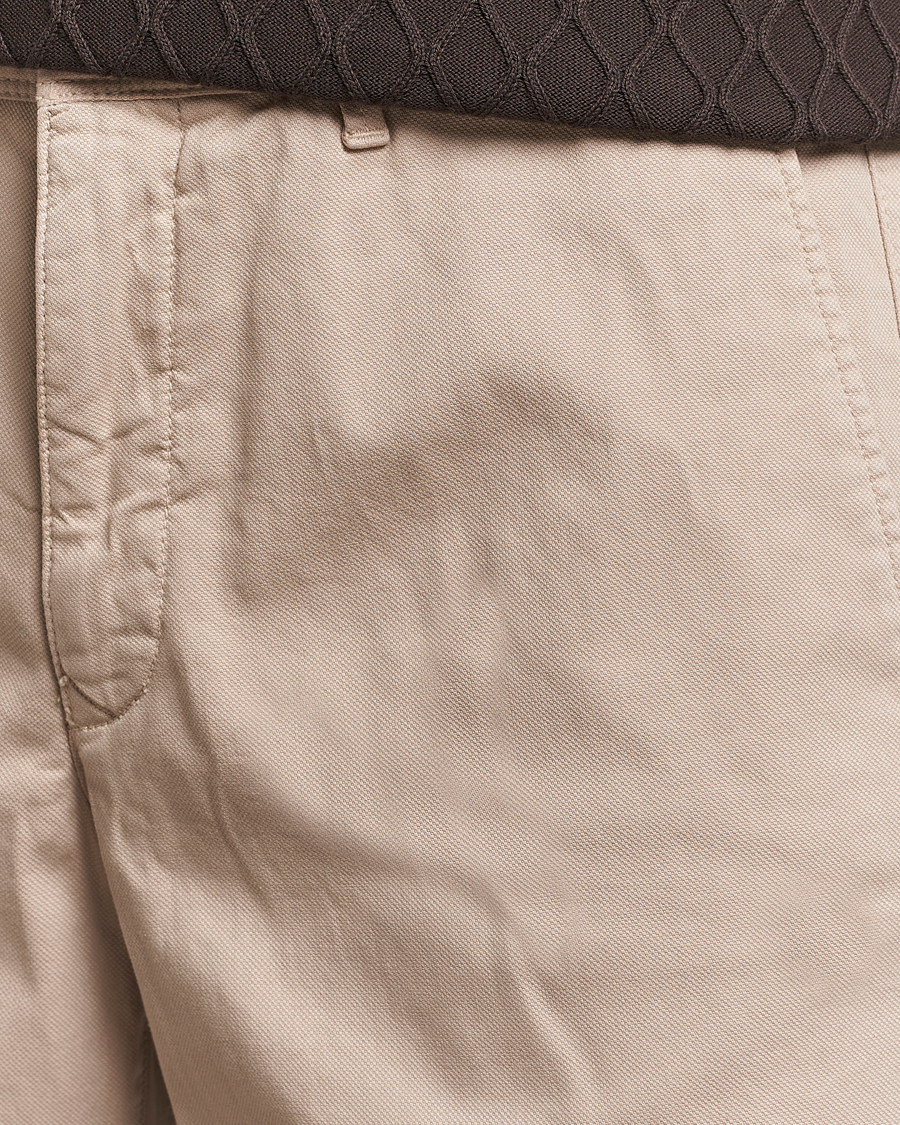 Herr | Shorts | Oscar Jacobson | Teodor Cotton Shorts Beige