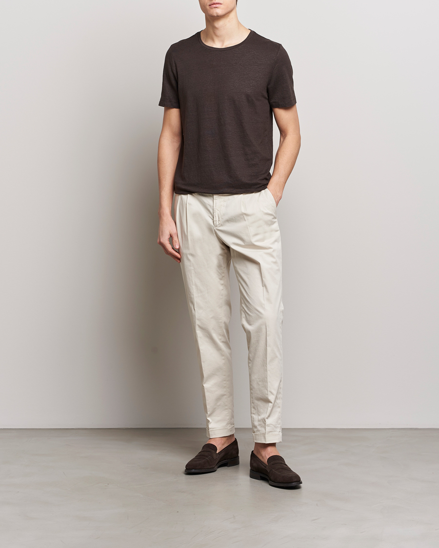 Herr | T-Shirts | Oscar Jacobson | Kyran Linen T-Shirt Brown