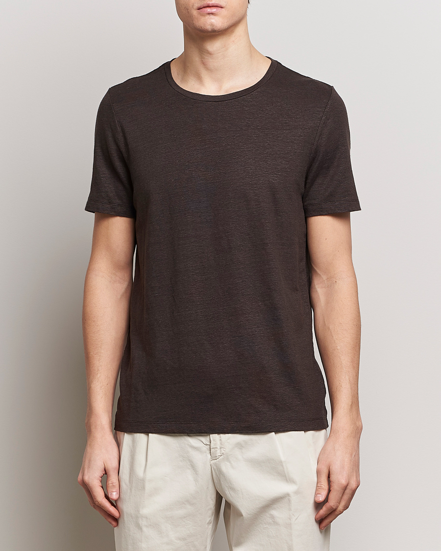 Herr | T-Shirts | Oscar Jacobson | Kyran Linen T-Shirt Brown