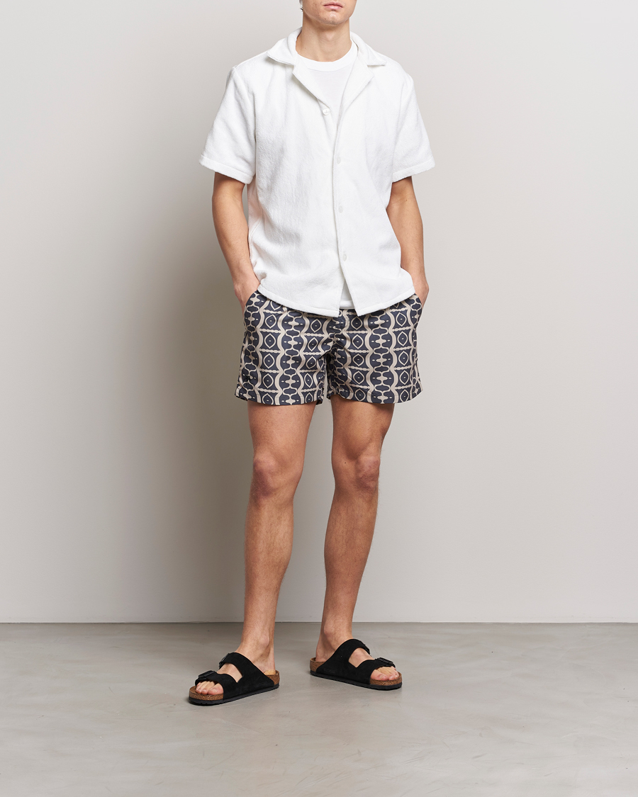 Herr | Badbyxor | OAS | Printed Swimshorts Forge Hypnotise