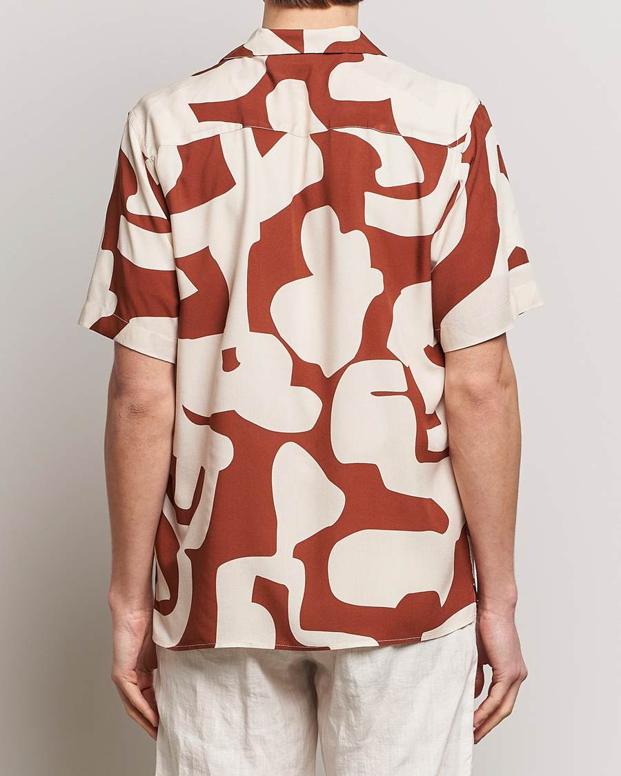 Herr | Skjortor | OAS | Viscose Resort Short Sleeve Shirt Russet Puzzlotec