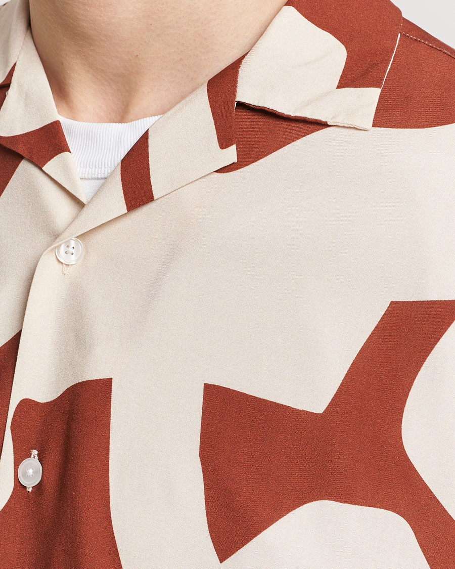 Herr | Skjortor | OAS | Viscose Resort Short Sleeve Shirt Russet Puzzlotec