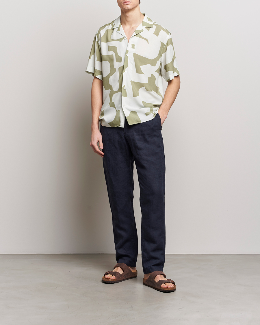 Herr | Skjortor | OAS | Viscose Resort Short Sleeve Shirt Sage Puzzlotec