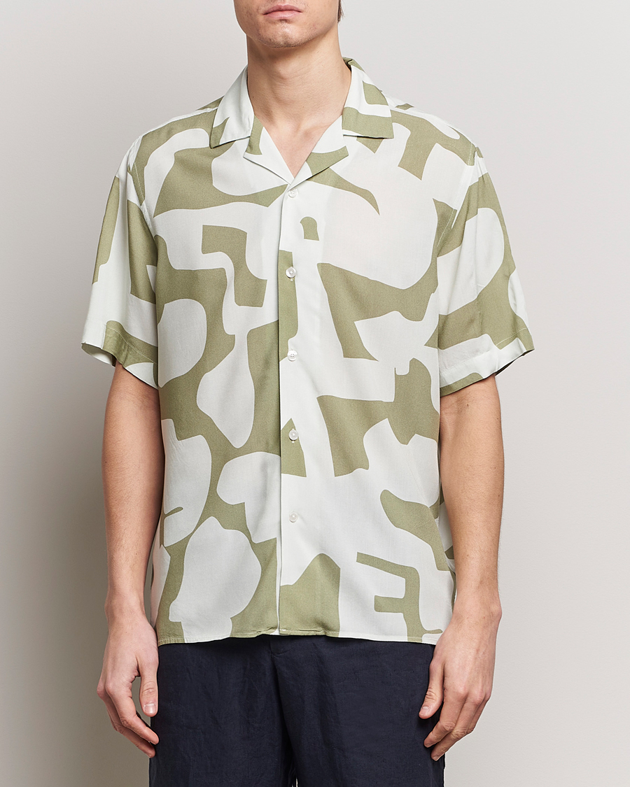 Herre |  | OAS | Viscose Resort Short Sleeve Shirt Sage Puzzlotec