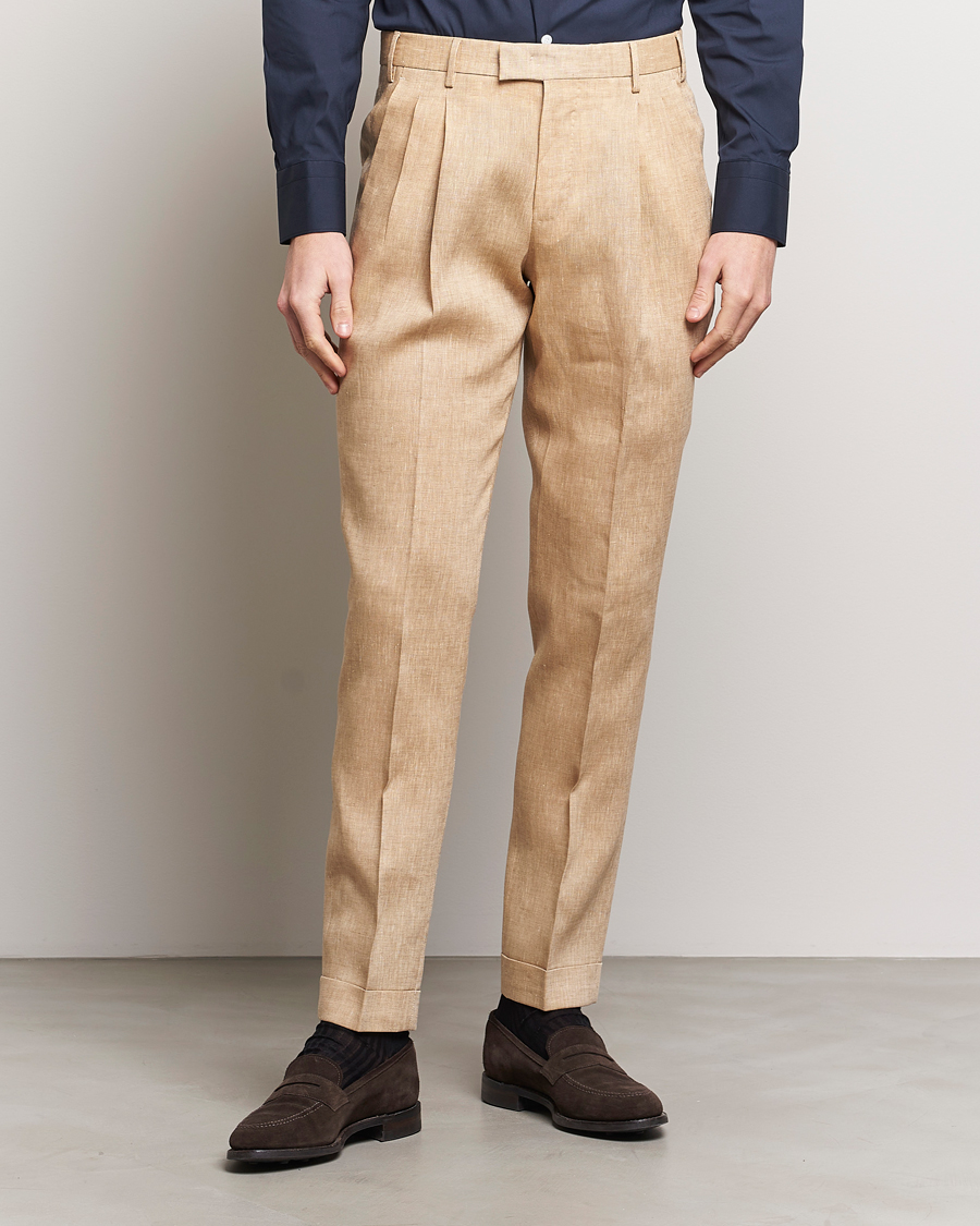 Herr | Avdelningar | PT01 | Slim Fit Pleated Linen Trousers Light Beige