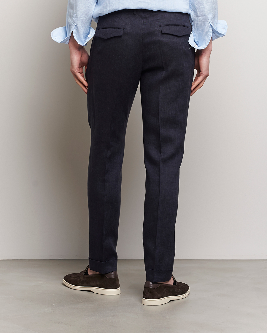 Herr | Byxor | PT01 | Slim Fit Pleated Linen Trousers Navy