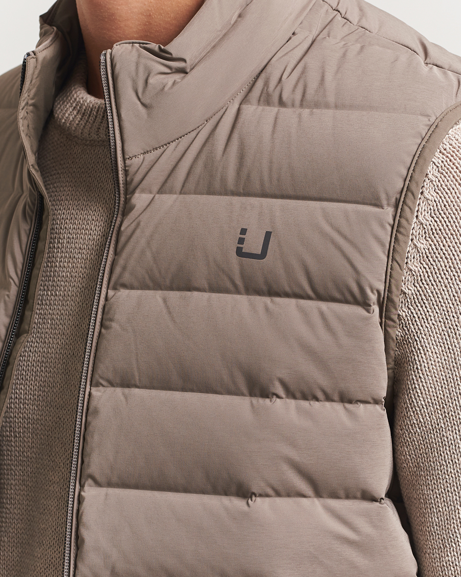 Herr | Västar | UBR | Sonic Vest Dark Sand
