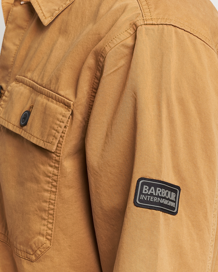 Herr | Skjortor | Barbour International | Adey Cotton Pocket Overshirt Desert