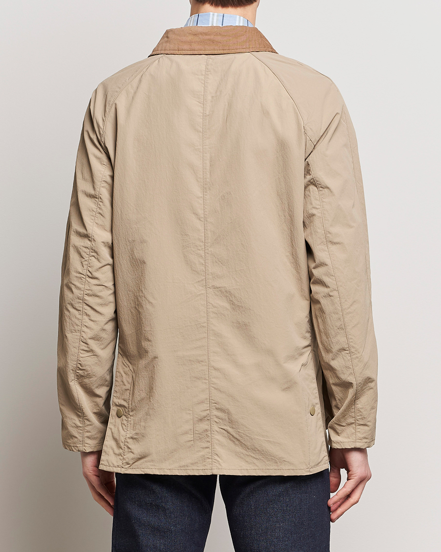 Herr | Jackor | Barbour Lifestyle | Ashby Showerproof Jacket Timberwolf