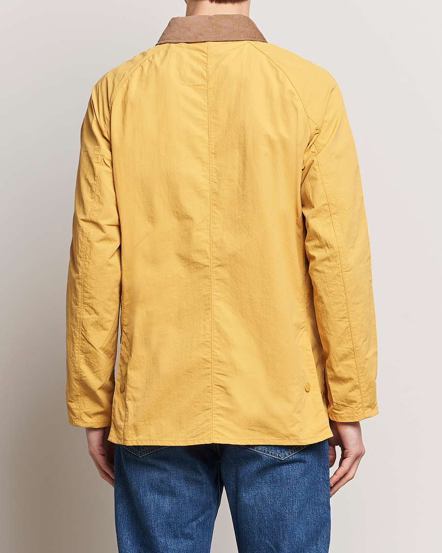 Herr | Jackor | Barbour Lifestyle | Ashby Showerproof Jacket Honey Gold