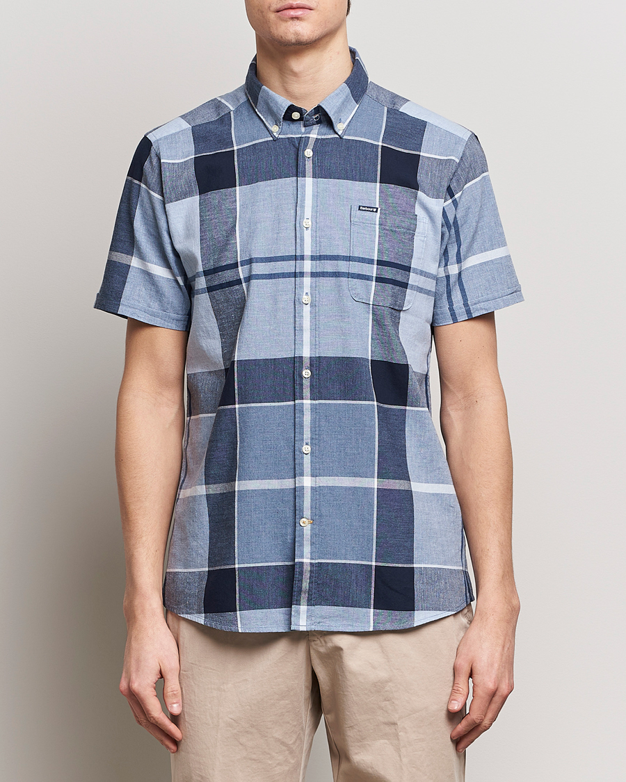 Herr | Kläder | Barbour Lifestyle | Doughill Short Sleeve Tailored Fit Shirt Berwick Blue