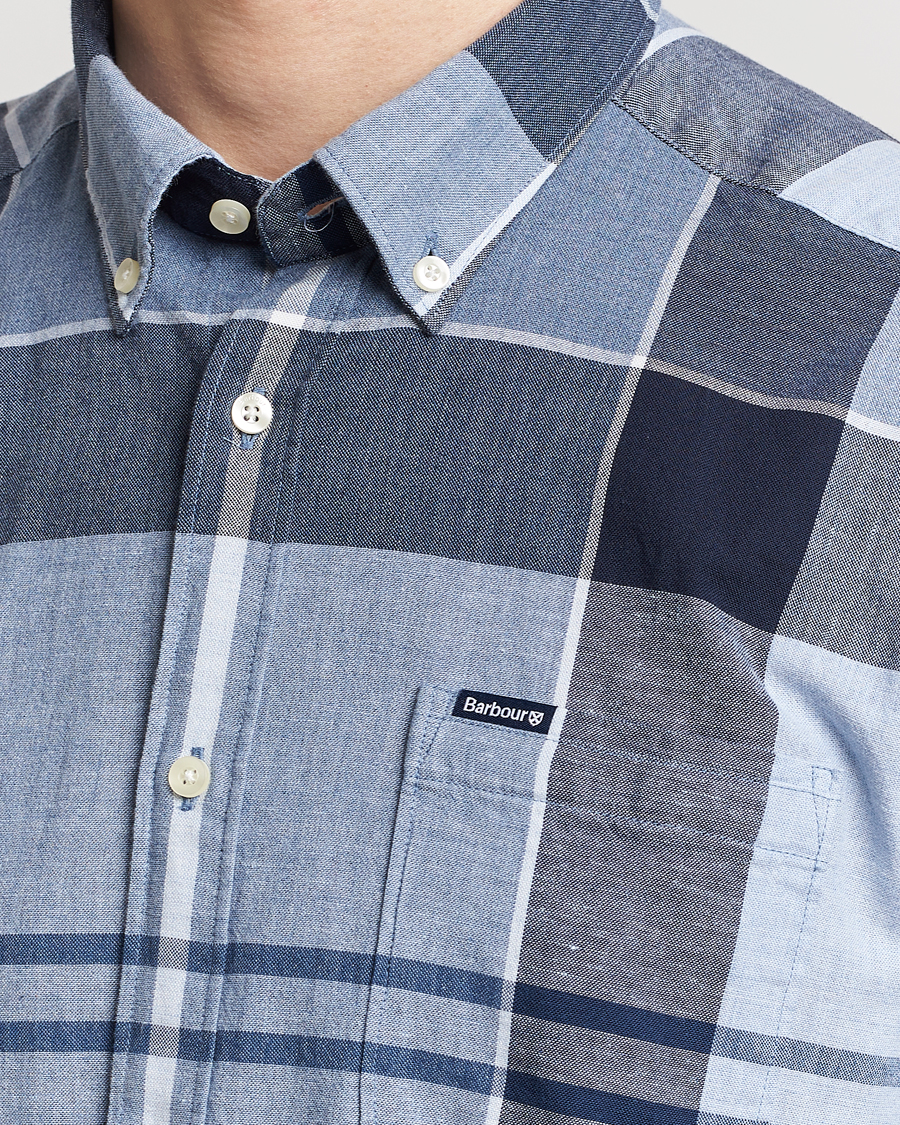 Herr | Skjortor | Barbour Lifestyle | Doughill Short Sleeve Tailored Fit Shirt Berwick Blue