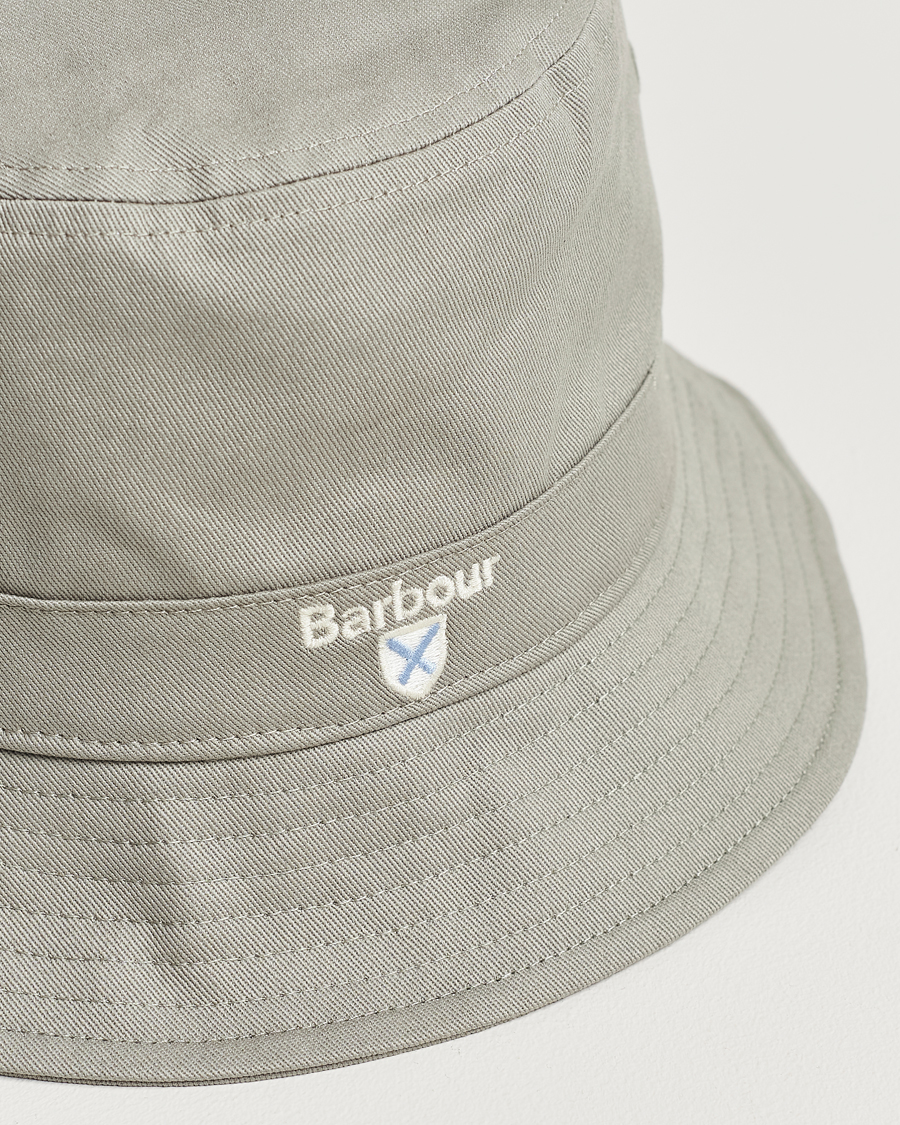Herr | Hattar & kepsar | Barbour Lifestyle | Cascade Bucket Hat Forest Fog