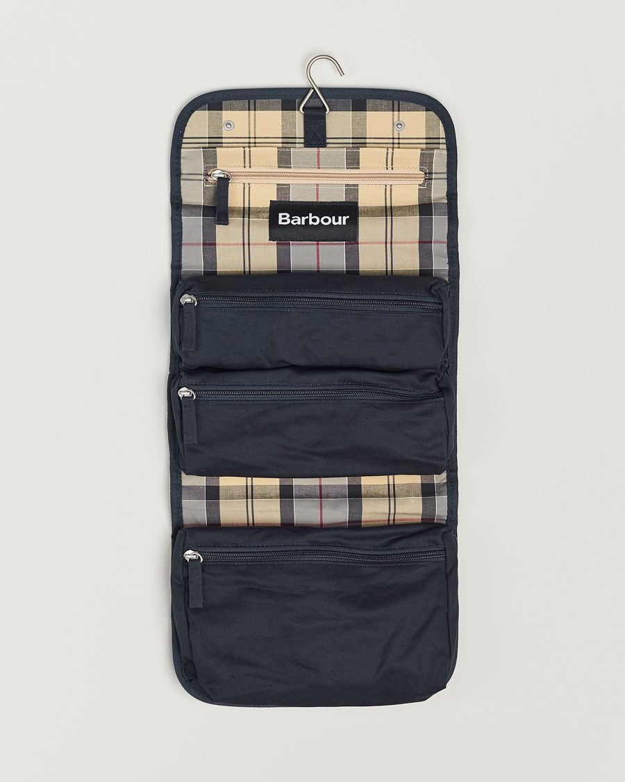 Herr | Barbour Lifestyle | Barbour Lifestyle | Cascade Hanging Washbag Navy