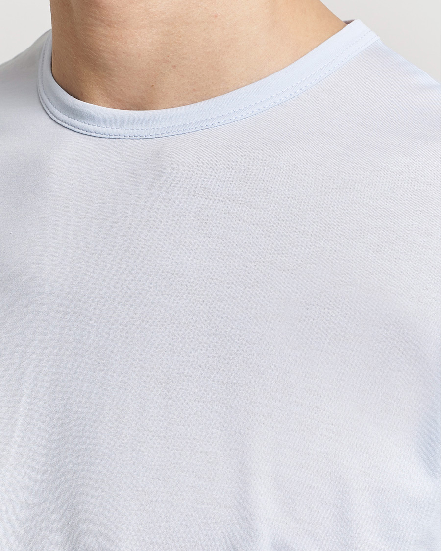 Herr | T-Shirts | Sunspel | Crew Neck Cotton Tee Light Blue