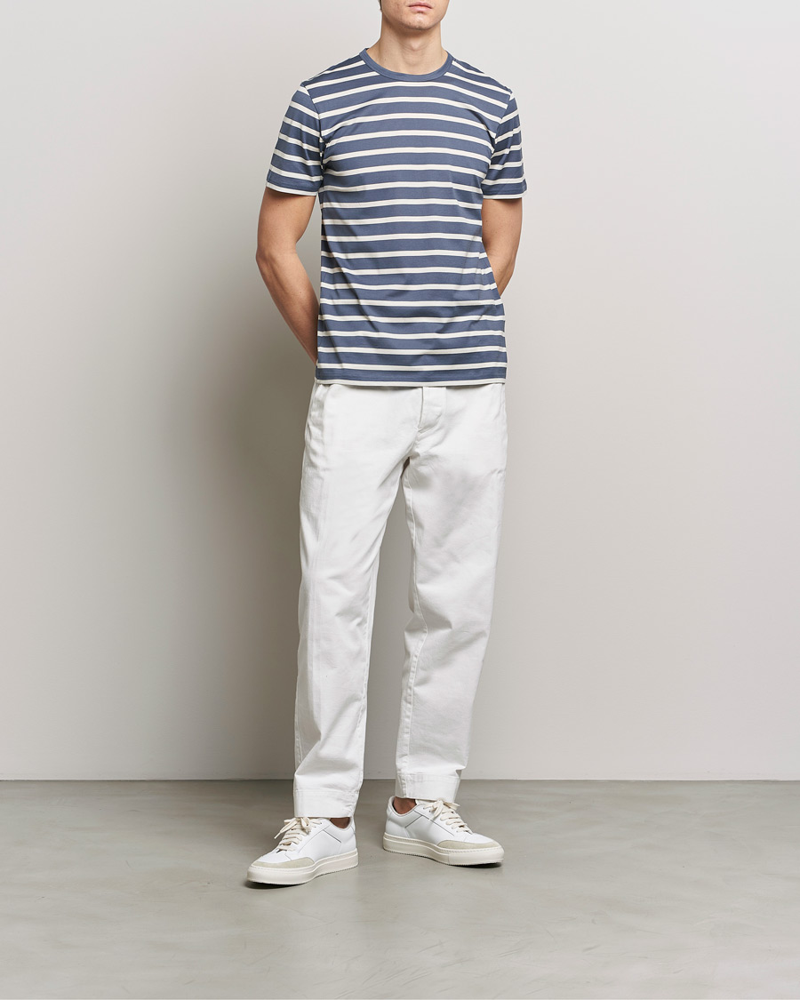 Herr | T-Shirts | Sunspel | Striped Crew Neck Cotton Tee Slate Blue