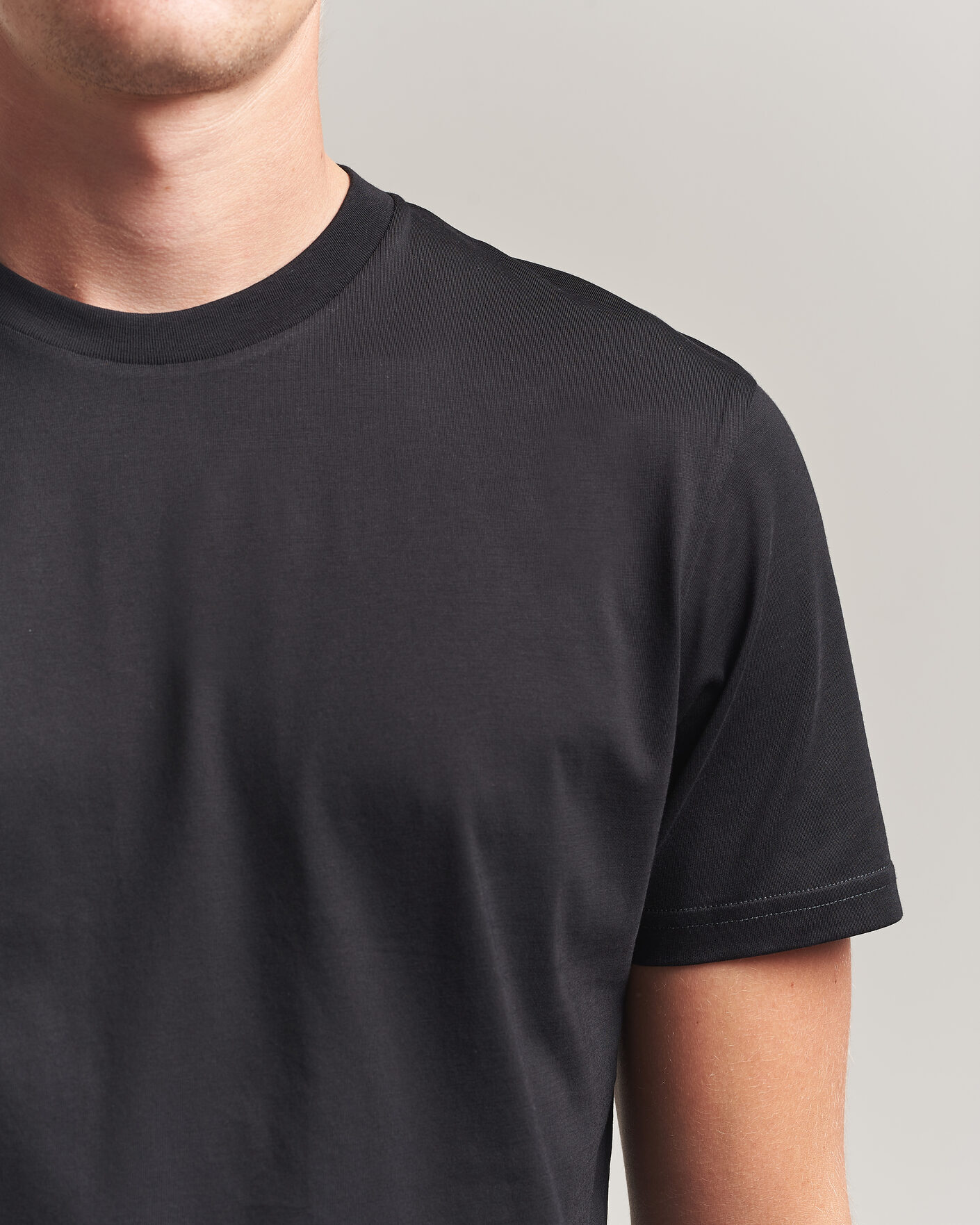 Herr | T-Shirts | Sunspel | Riviera Midweight T-Shirt Black