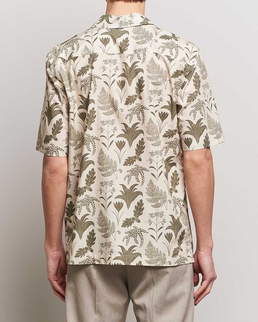 Herr | Skjortor | Sunspel | Katie Scott Short Sleeve Printed Resort Shirt Ecru