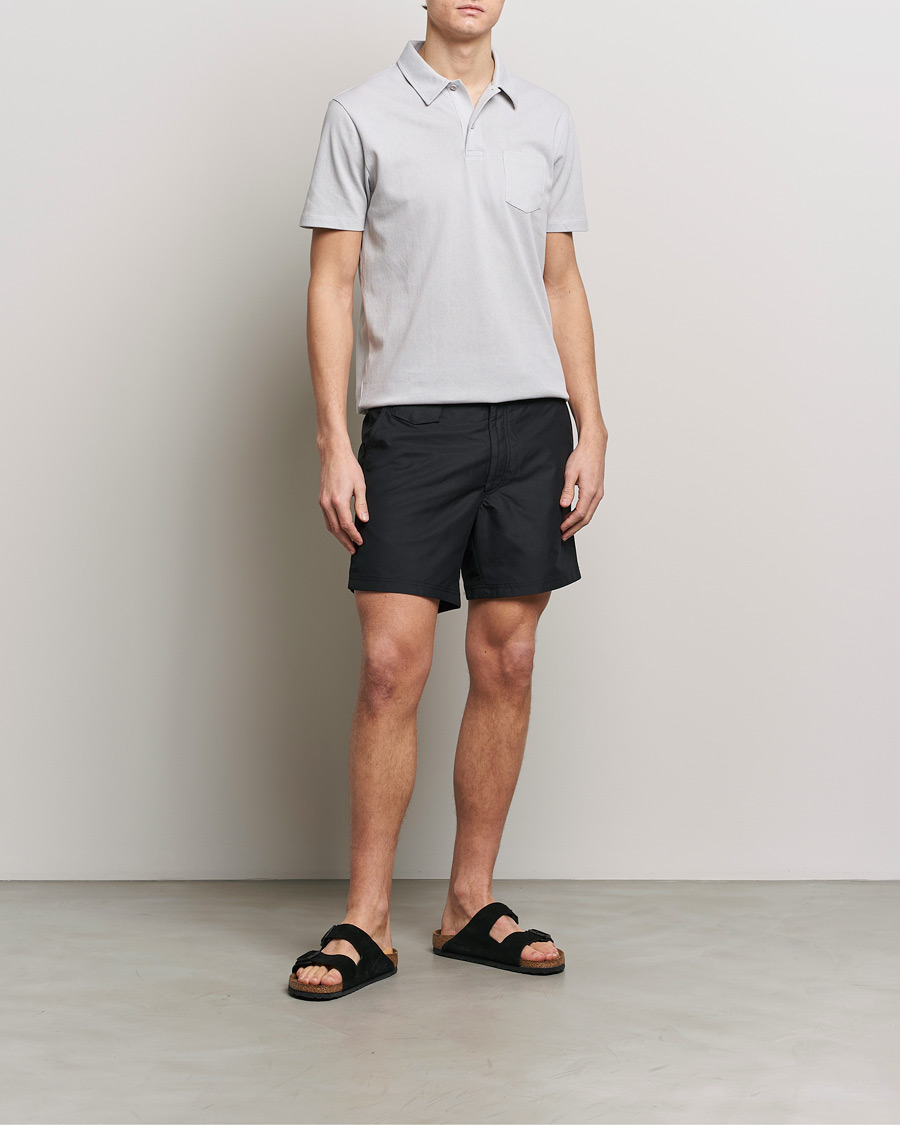 Herr | Badbyxor | Sunspel | Recycled Seaqual Tailored Swim Shorts Black