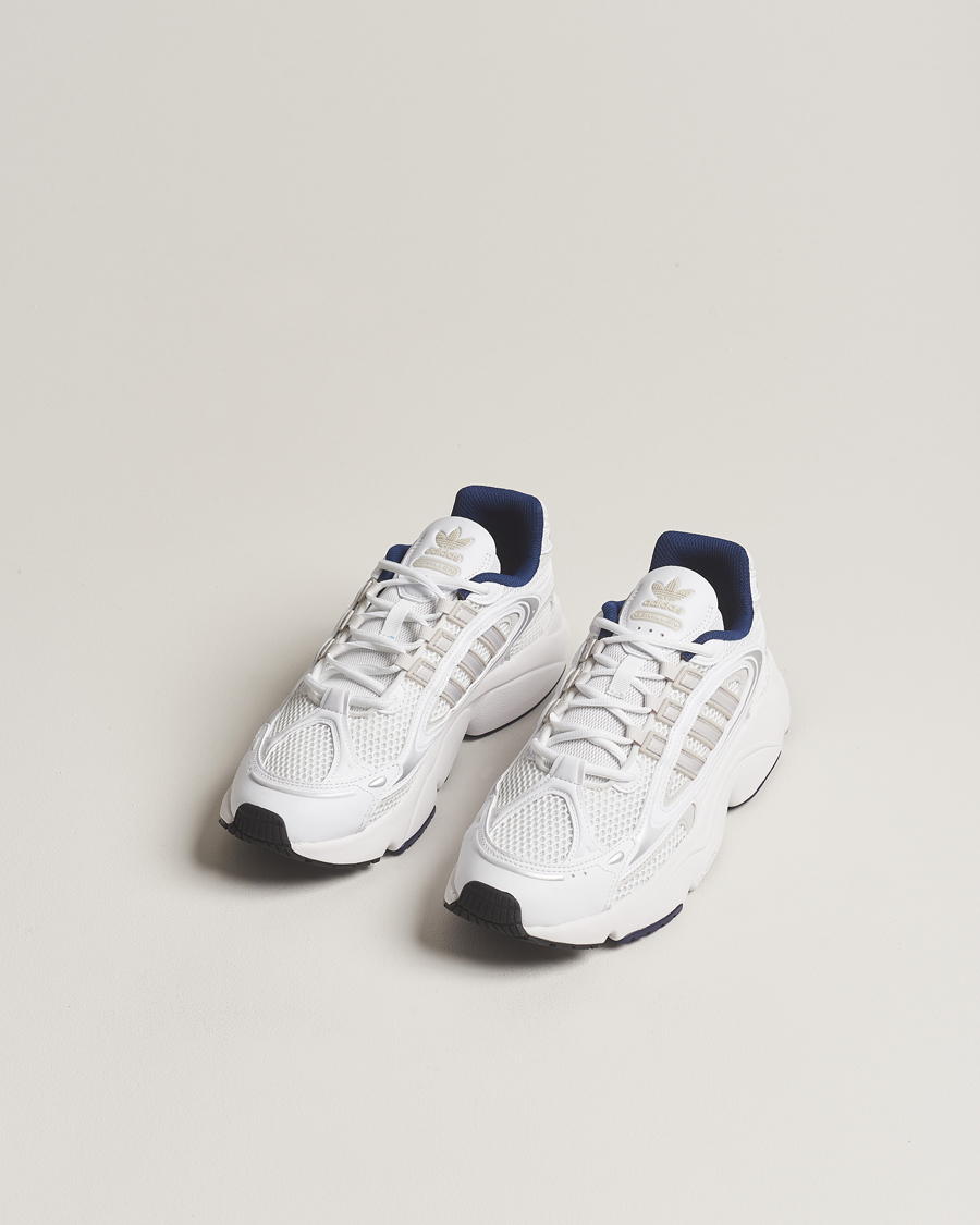 Herr | Sneakers | adidas Originals | Ozmillen Running Sneaker Won White