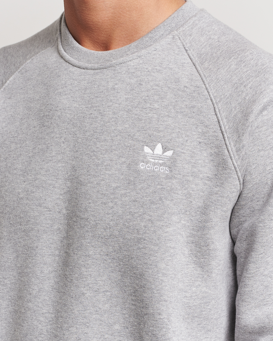 Herr | Tröjor | adidas Originals | Essential Crew Neck Sweatshirt Grey Melange