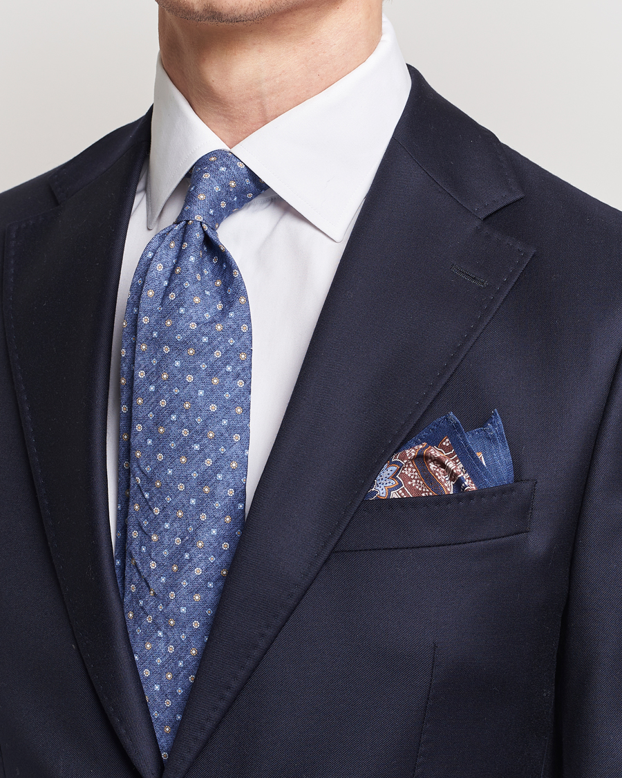 Herr | Business & Beyond | Amanda Christensen | Box Set Printed Linen 8cm Tie With Pocket Square Navy