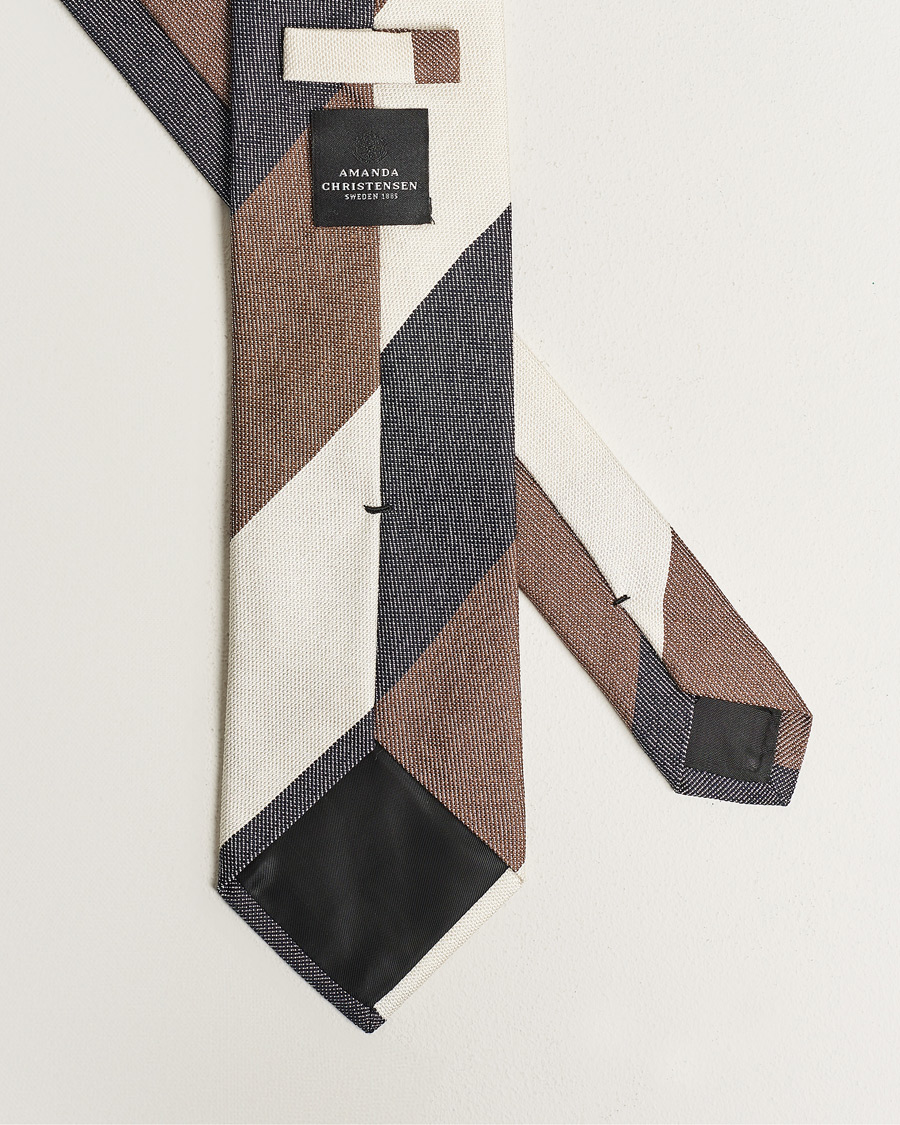 Herr | Amanda Christensen Silk Bouclé Block Striped 8cm Tie White/Blue/Brown | Amanda Christensen | Silk Bouclé Block Striped 8cm Tie White/Blue/Brown