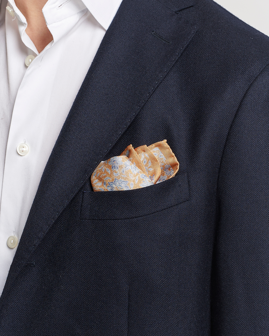 Herr | Amanda Christensen | Amanda Christensen | Silk Oxford Printed Flower Pocket Square Yellow